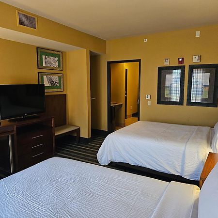 Holiday Inn Express & Suites Perry-National Fairground Area By Ihg Luaran gambar