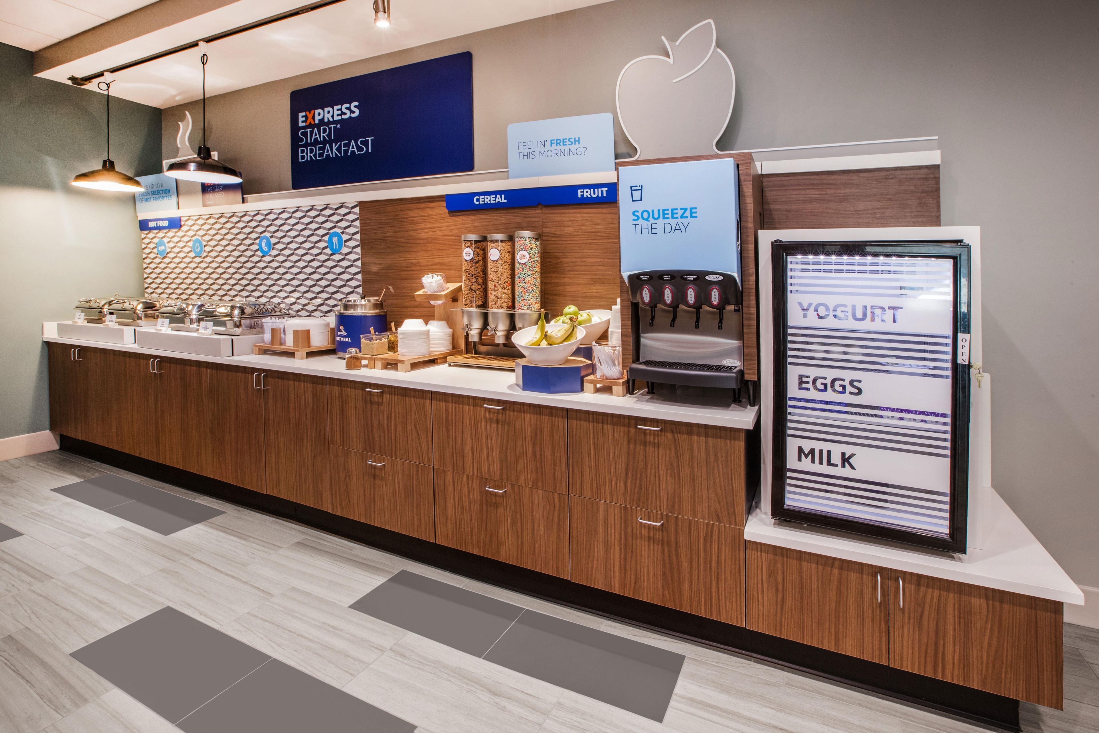 Holiday Inn Express & Suites Perry-National Fairground Area By Ihg Luaran gambar