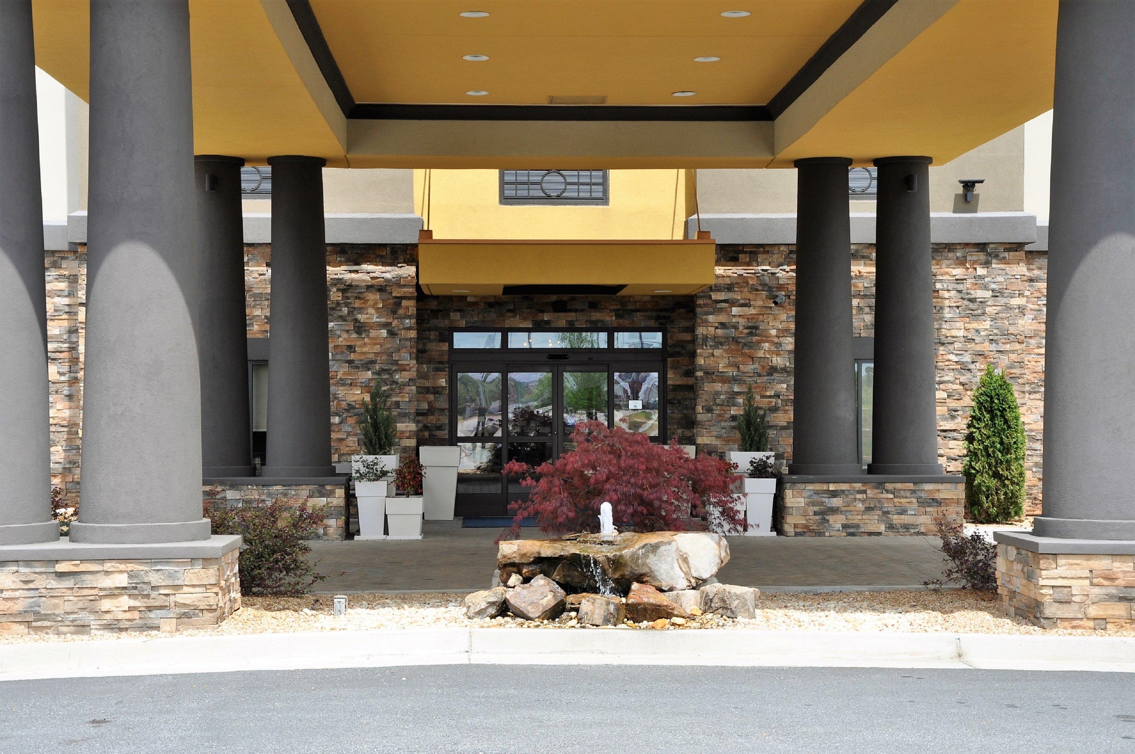 Holiday Inn Express & Suites Perry-National Fairground Area By Ihg Luaran gambar