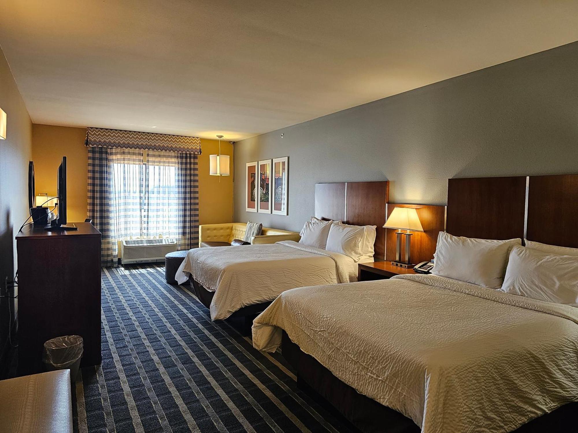 Holiday Inn Express & Suites Perry-National Fairground Area By Ihg Luaran gambar